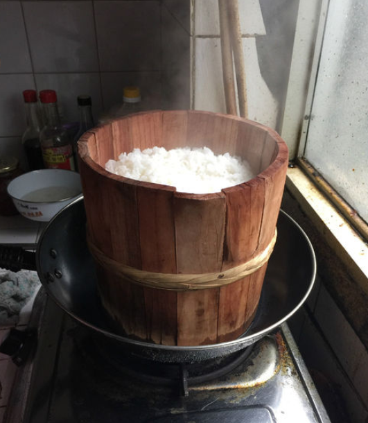 做好的沥米饭